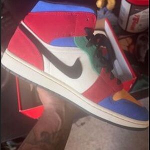 Air Jordan 1 mid “fearless”